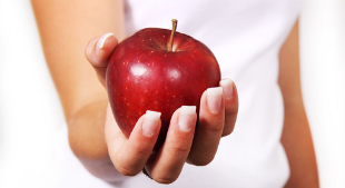 Healthy Snacks: A Guide to Snack Smarter