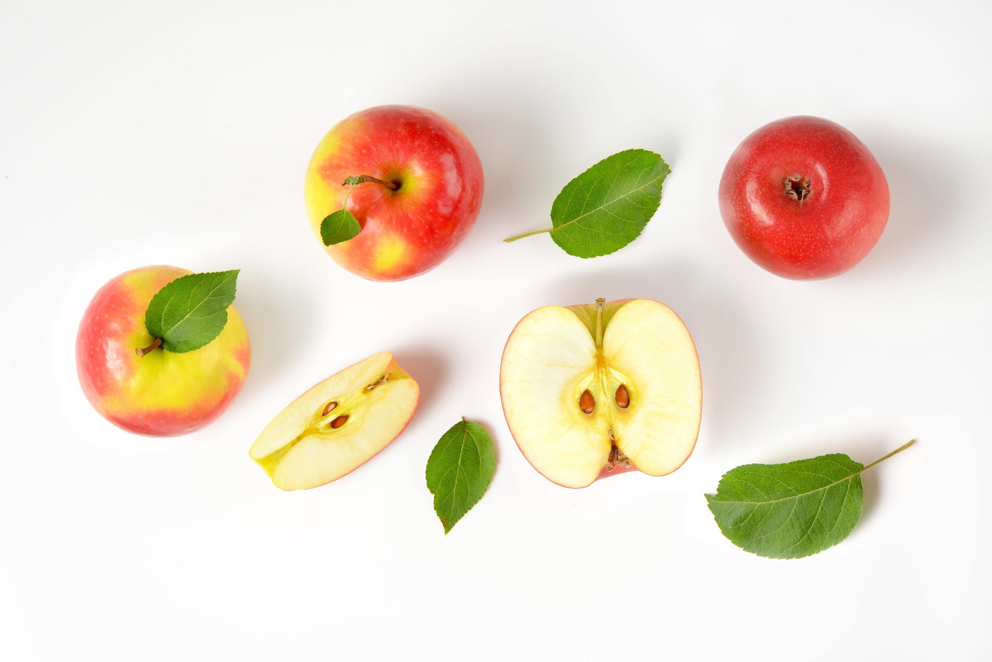9 Juicy Apple Facts: Sweet, Crisp, and Ripe